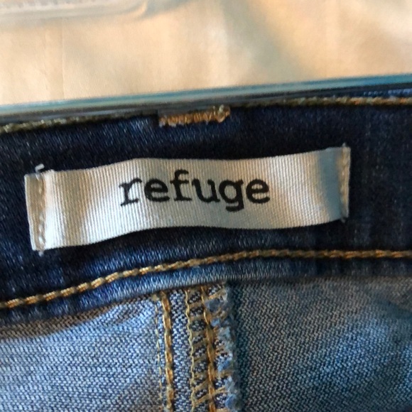 Women’s Refuge size 6 jeans - Picture 2 of 4